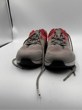 Propet Womens Size 8 Narrow AA Gray Red Knit Sneakers Comfort Walking Shoe